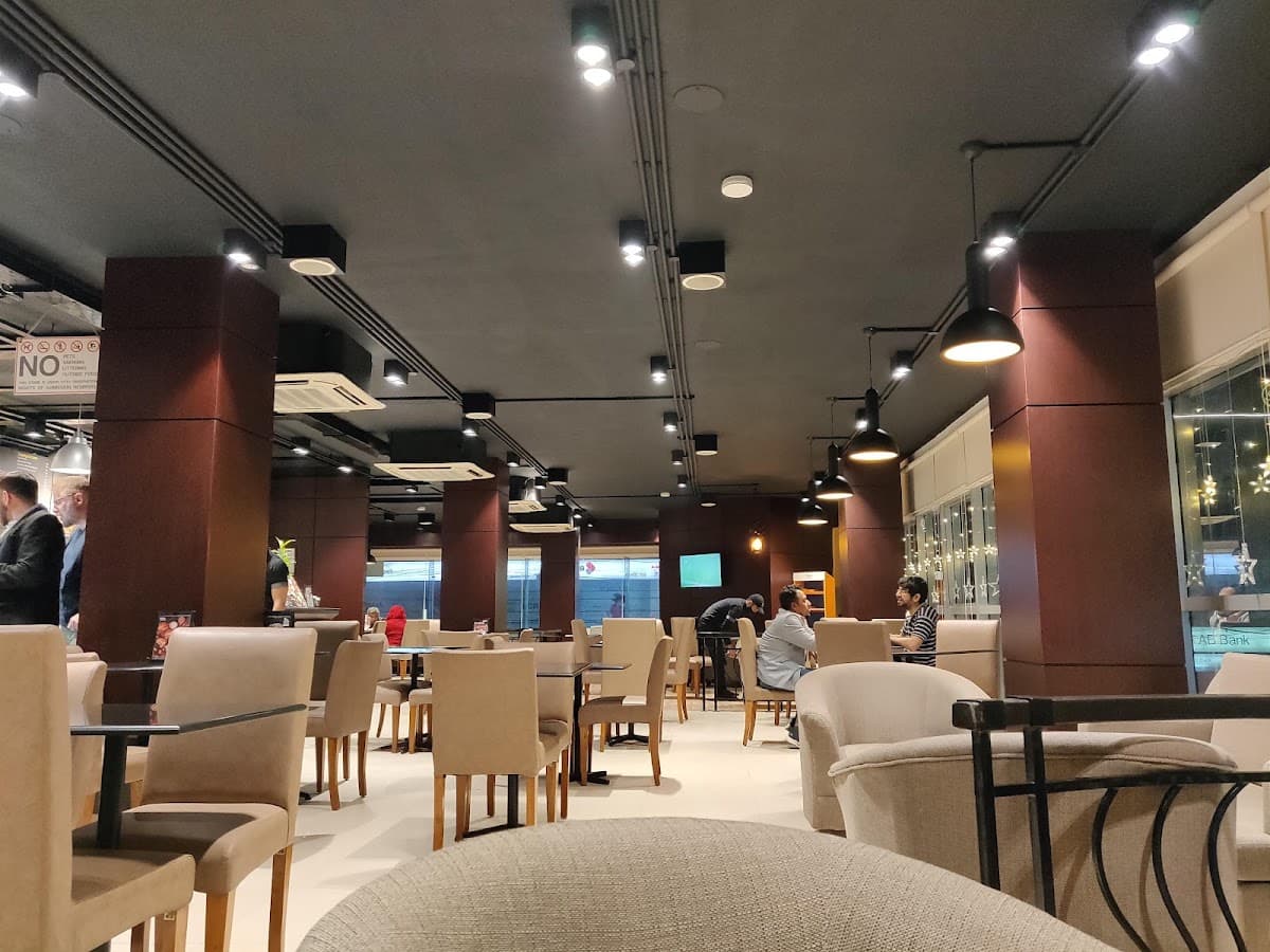 places:{"author":"S K Sharma","authorUri":"https://maps.google.com/maps/contrib/114010502488415968528","mapsUri":"https://www.google.com/maps/place//data=!3m4!1e2!3m2!1sCIHM0ogKEICAgIDmqbyWLA!2e10!4m2!3m1!1s0x3755bf5193e537f5:0xea3592cc306e1ea2"}