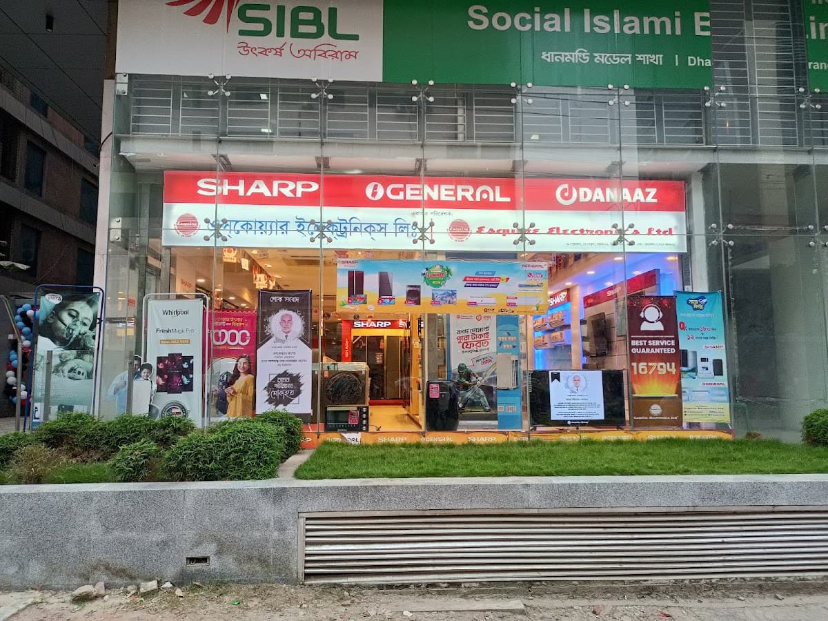 places:{"author":"Esquire Electronics Ltd","authorUri":"https://maps.google.com/maps/contrib/100139061284614381376","mapsUri":"https://www.google.com/maps/place//data=!3m4!1e2!3m2!1sCIHM0ogKEICAgIDFqLHTAQ!2e10!4m2!3m1!1s0x3755b98e10c0183f:0x66a119213d5daeea"}