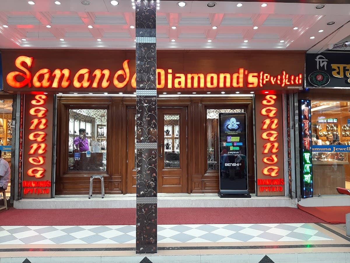 places:{"author":"Sananda Diamonds","authorUri":"https://maps.google.com/maps/contrib/102715195535902019962","mapsUri":"https://www.google.com/maps/place//data=!3m4!1e2!3m2!1sCIHM0ogKEICAgIDisI7s3wE!2e10!4m2!3m1!1s0x3755b8ce90997427:0x5b33d937840502a0"}