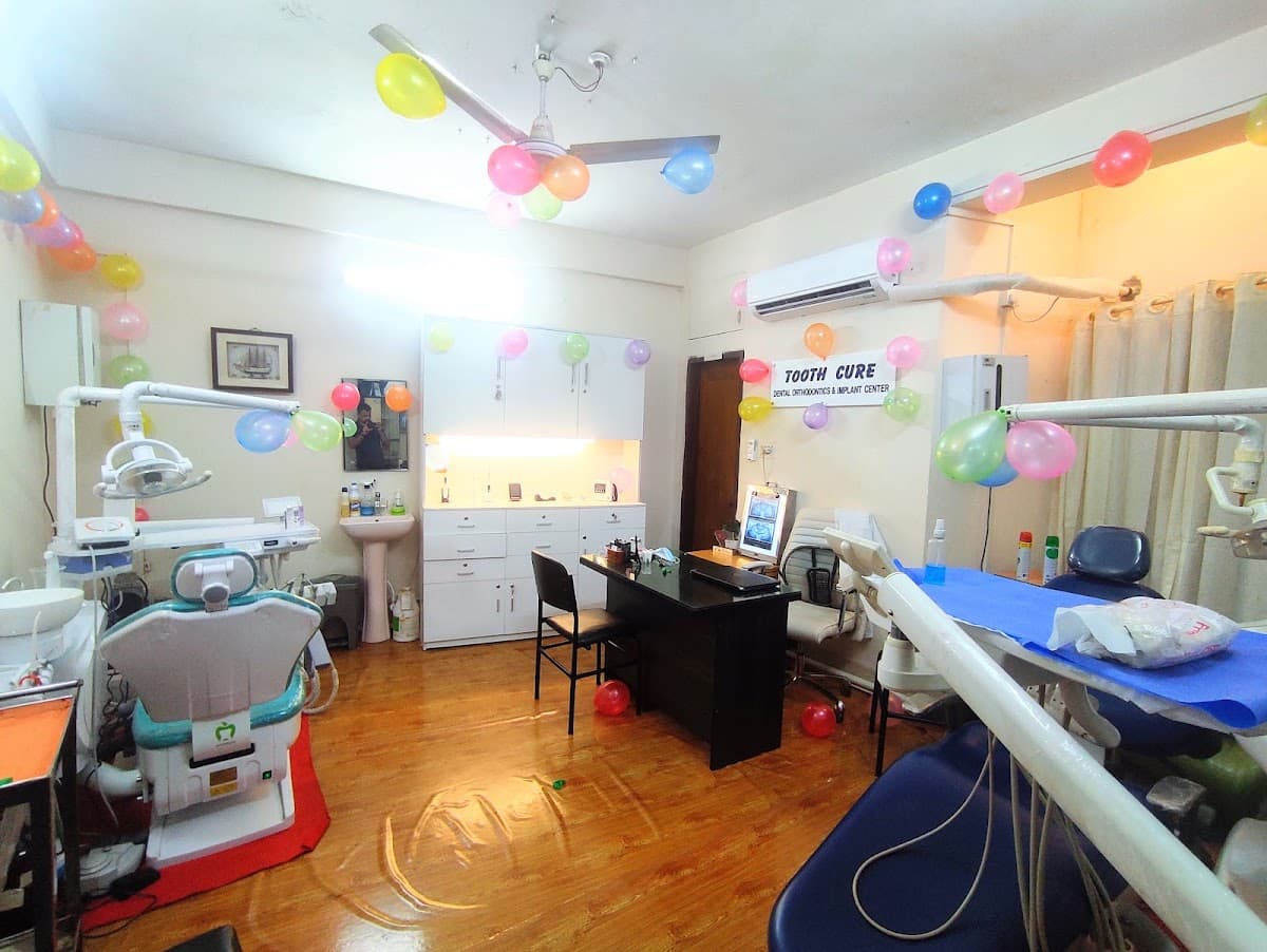 places:{"author":"Tooth Cure Dental Orthodontics & Implant center","authorUri":"https://maps.google.com/maps/contrib/104652231649595365249","mapsUri":"https://www.google.com/maps/place//data=!3m4!1e2!3m2!1sCIHM0ogKEICAgIDu0JHiHw!2e10!4m2!3m1!1s0x3755bfa71251b541:0xa384227249c996f6"}