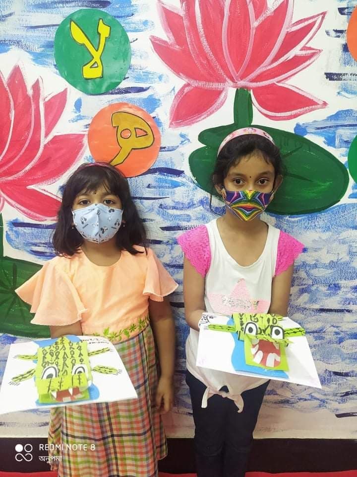 places:{"author":"Kids Time, Dhanmondi Center","authorUri":"https://maps.google.com/maps/contrib/114969765418312149876","mapsUri":"https://www.google.com/maps/place//data=!3m4!1e2!3m2!1sCIHM0ogKEICAgICW67z0Kw!2e10!4m2!3m1!1s0x3755bf4c050b713f:0x149a8c2ebb0daba5"}
